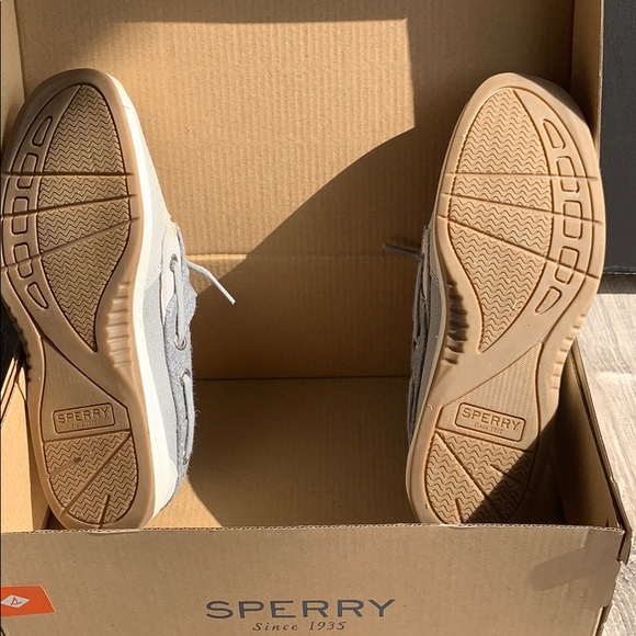Sperry - Picture 4 of 4